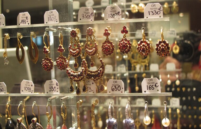 Jewelry Shops in Paris