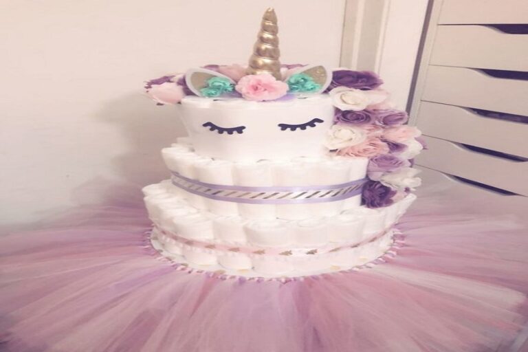 animal shaped diaper cakes
