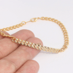 the Welsh gold bracelet range